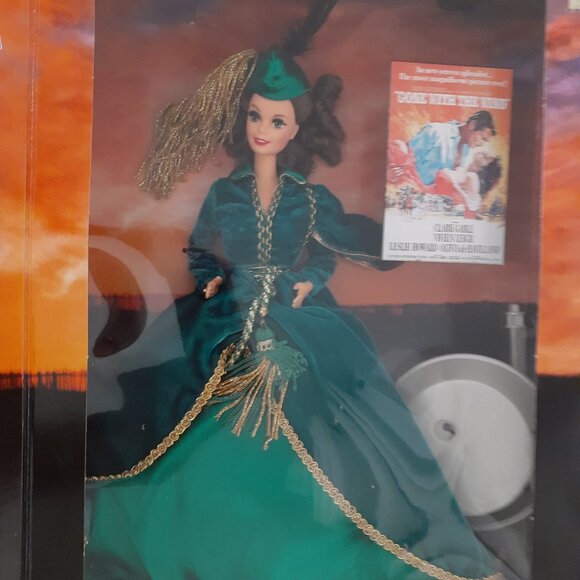 Vintage 1994 Barbie Scarlett O'Hara Doll NEVER REMOVED FROM BOX, GORGEOUS DOLL - Picture 4 of 16